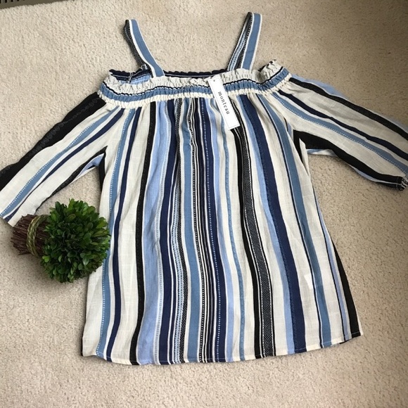 Monteau Tops - NWT Monteau off the shoulder stripped top-size M